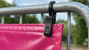 banner-clips-for-hanging